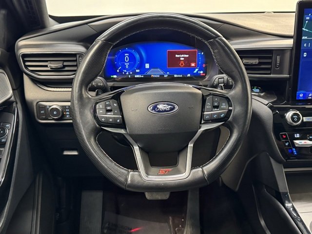 Used 2021 Ford Explorer ST w/ ST Street Pack image 7