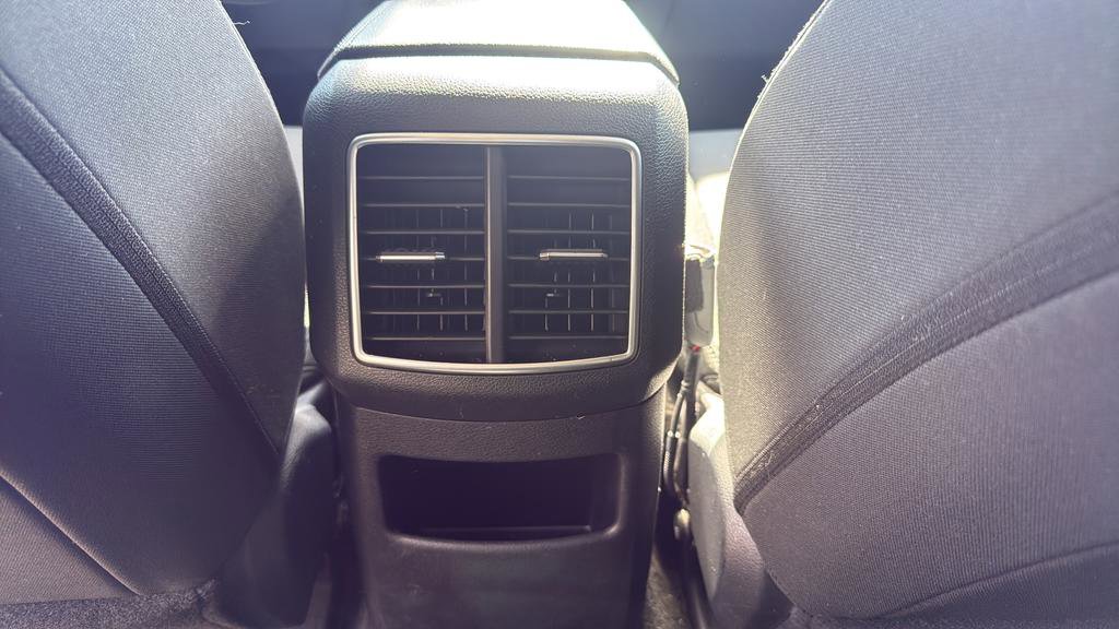 Used 2023 Kia Sportage LX image 10