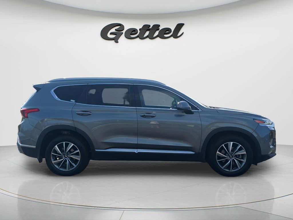 Used 2019 Hyundai Santa Fe SEL FWD image 4