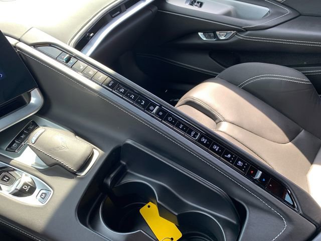 Used 2024 Chevrolet Corvette Stingray Premium Conv w/ Z51 Performance Package RWD image 25