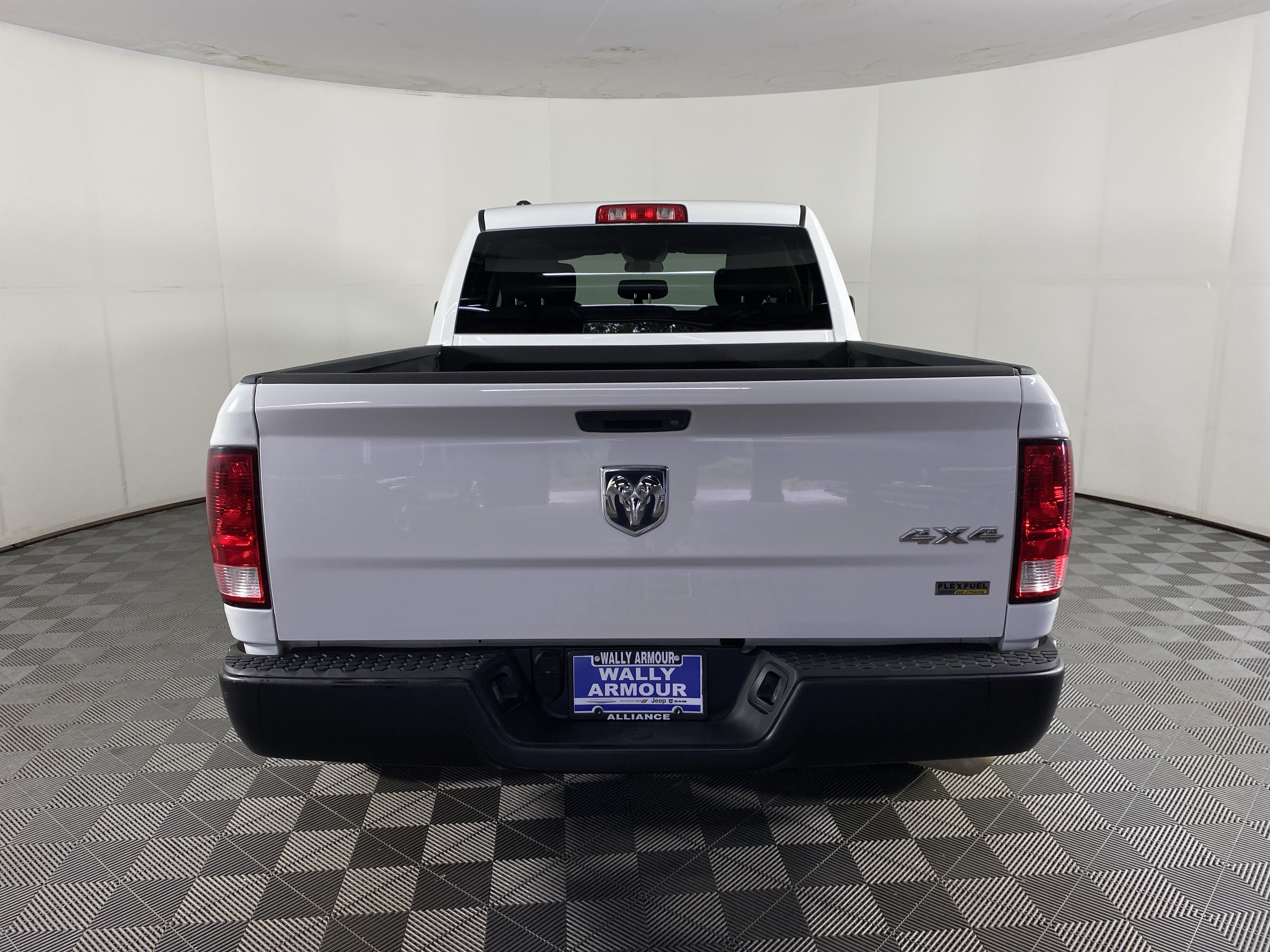 Used 2017 RAM 1500 Tradesman w/ Popular Equipment Group AWD/4WD image 6