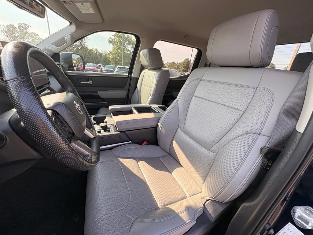Used 2024 Toyota Tundra Limited AWD/4WD image 21