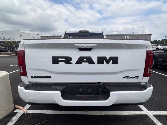 New 2026 RAM 2500 Laramie AWD/4WD image 5