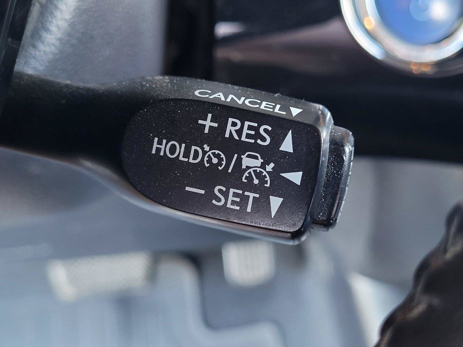 Used 2020 Toyota Prius Prime XLE FWD image 16