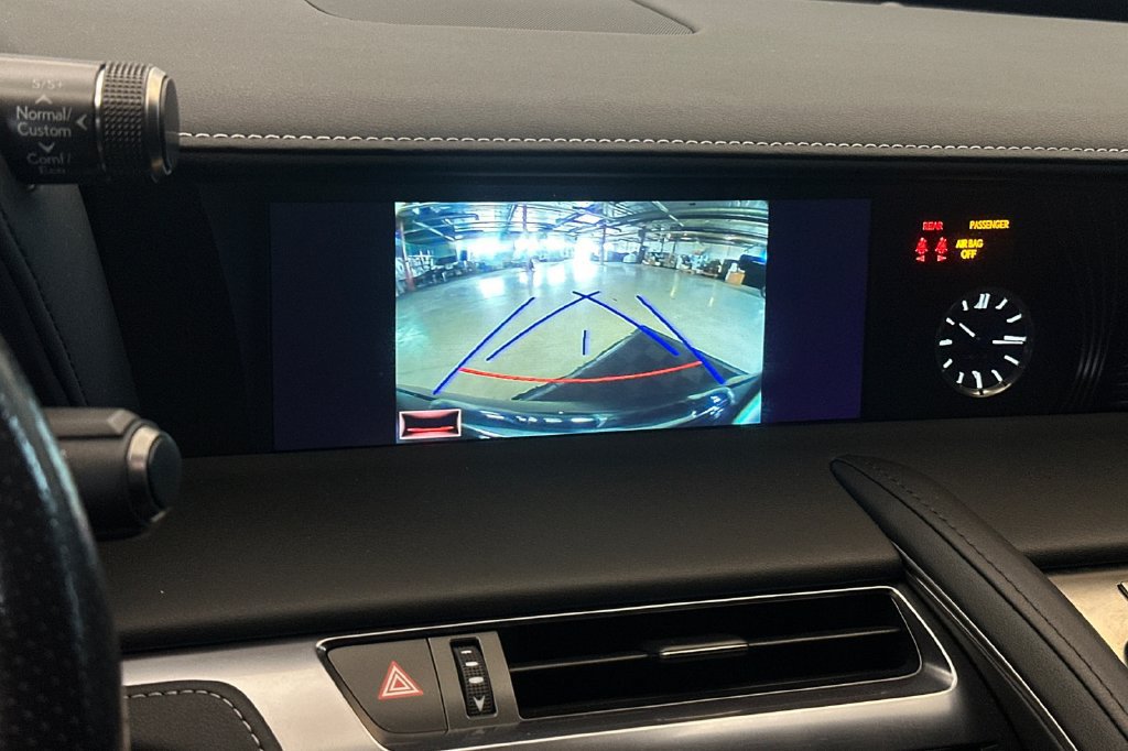 Used 2018 Lexus LC 500 Coupe RWD image 19