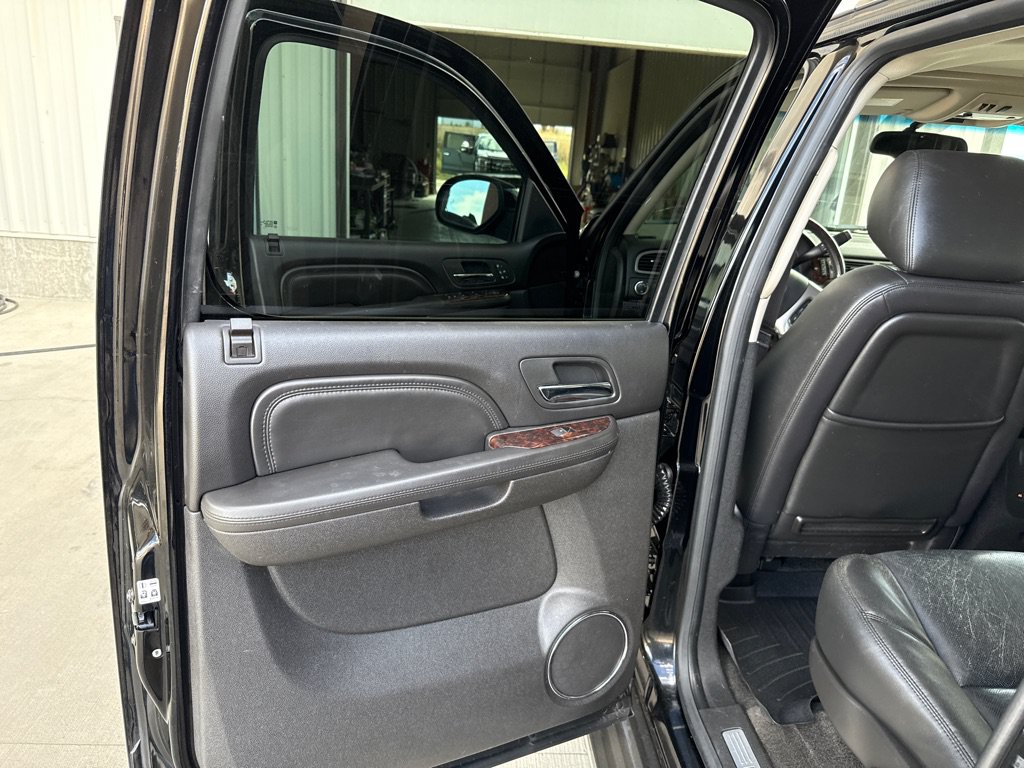 Used 2008 Buick Enclave CXL w/ Entertainment Package #4 AWD/4WD image 18