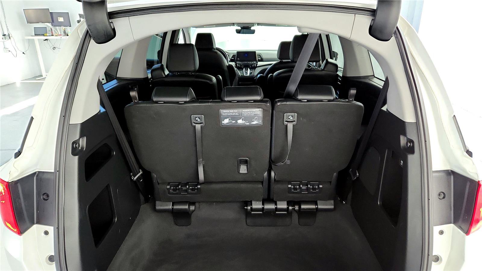 Used 2021 Honda Odyssey EX-L image 14