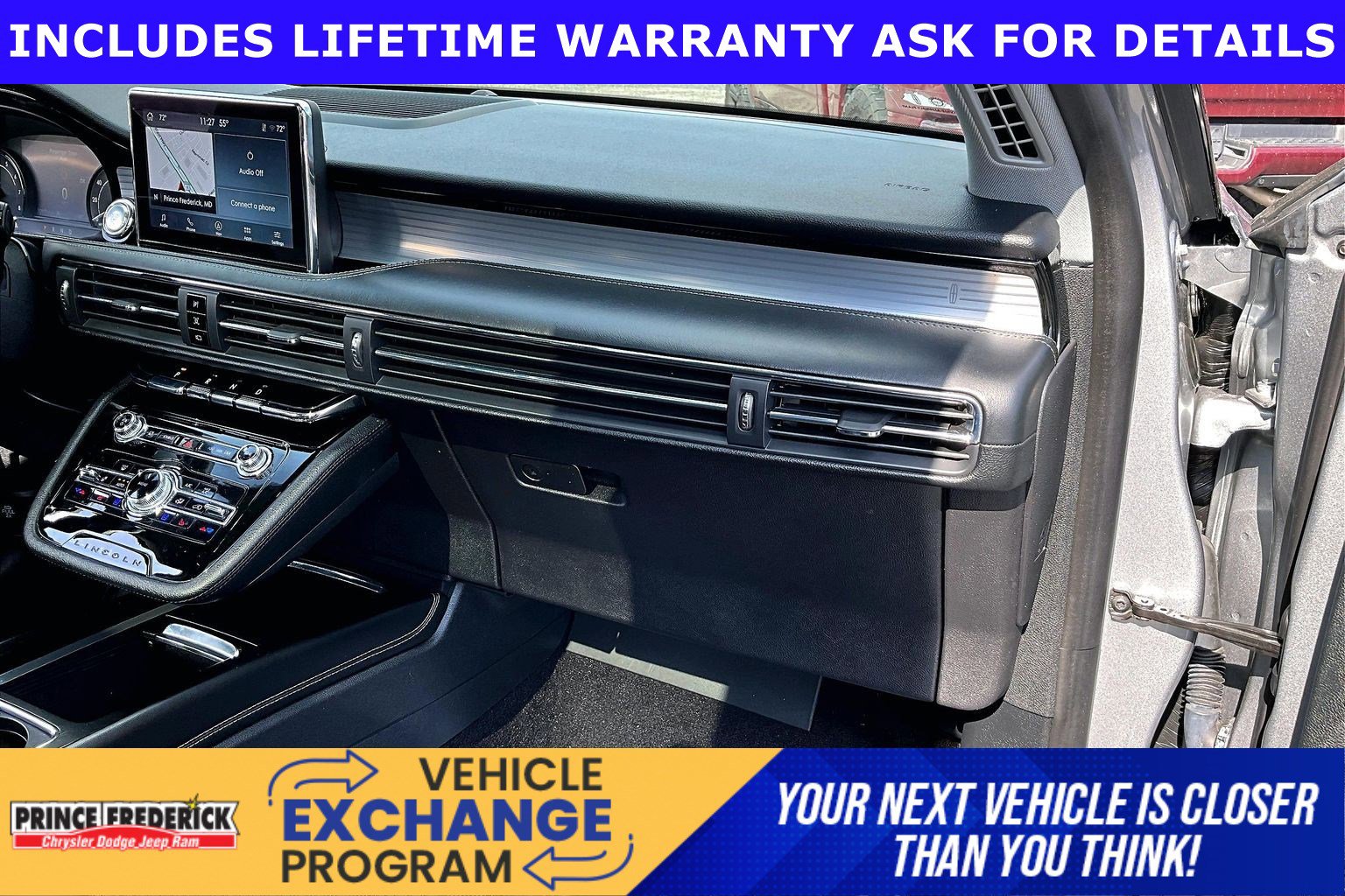 Used 2022 Lincoln Corsair AWD w/ Premium Package image 13