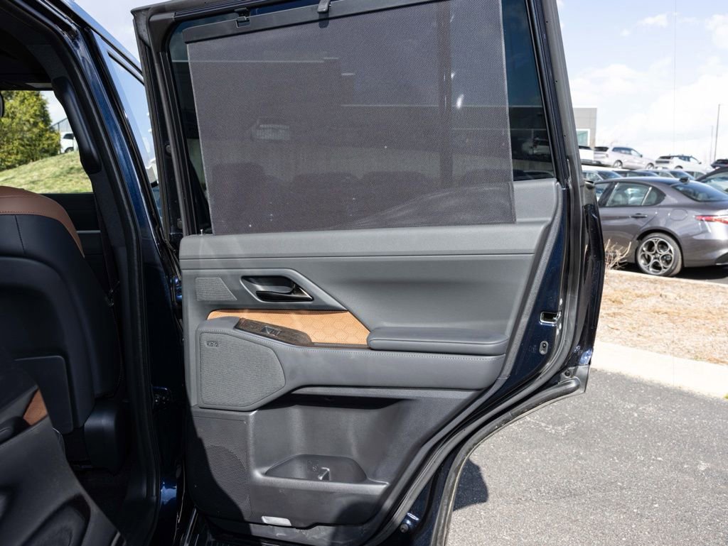 Used 2024 Lexus GX 550 w/ Accessory Package (2T) image 58