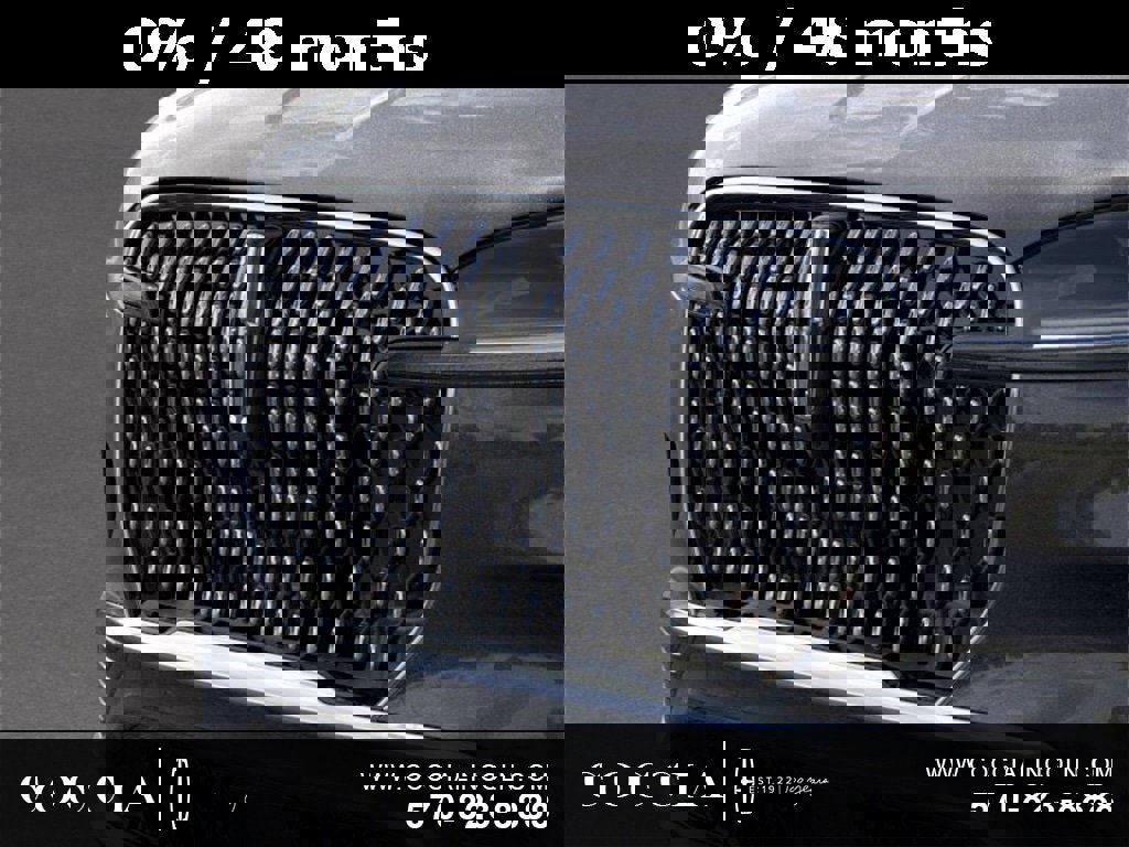 New 2025 Lincoln Aviator AWD image 17