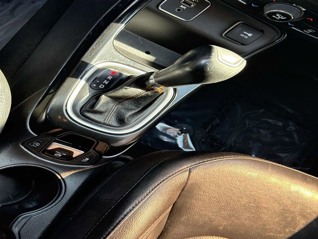 Used 2019 Jeep Compass Limited image 26