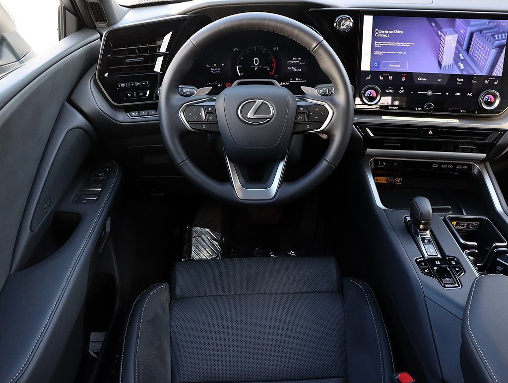 Used 2025 Lexus TX 350 AWD image 11