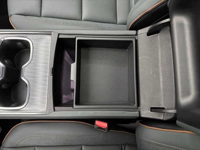 New 2026 GMC Acadia AT4 w/ Luxury Package image 34