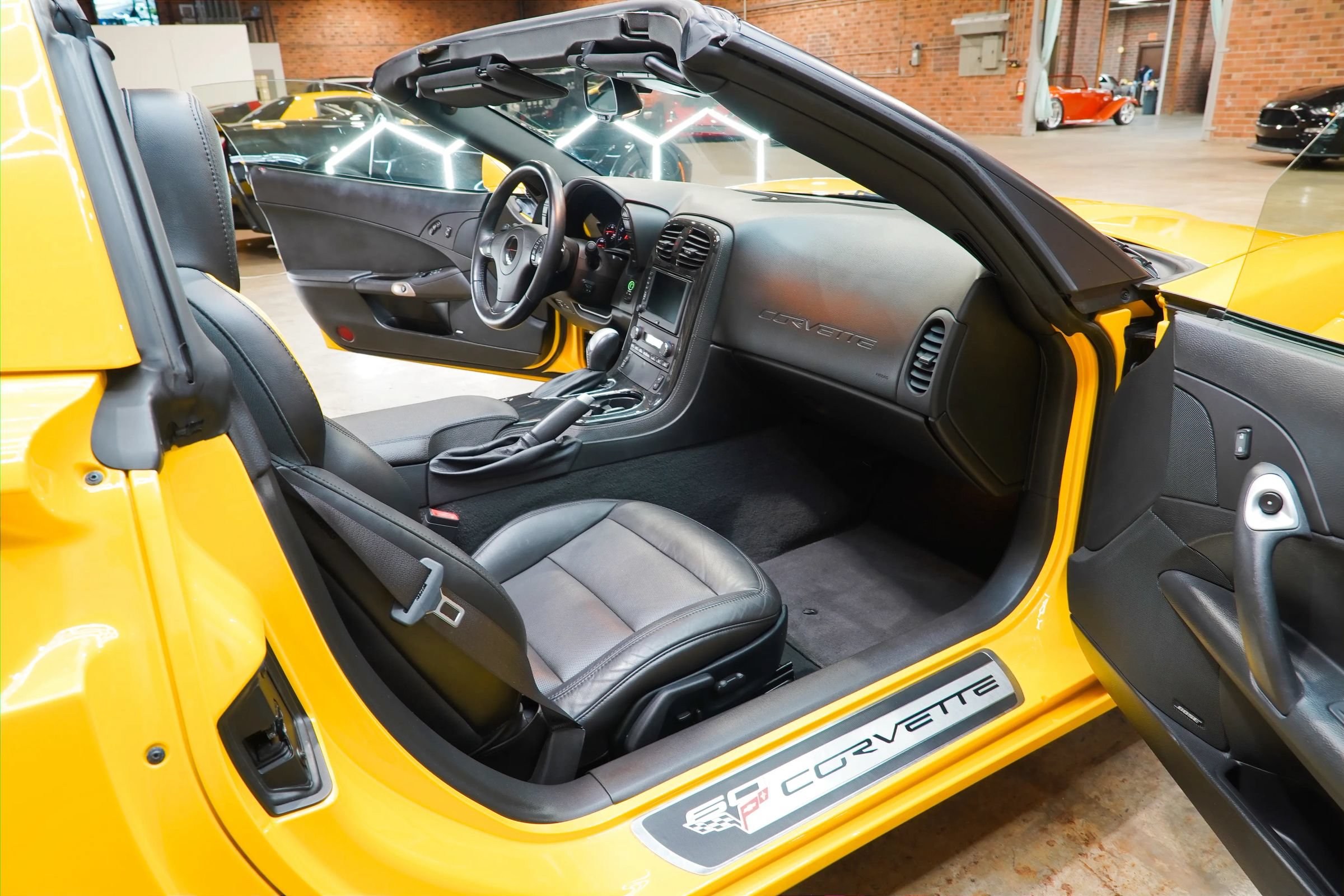 Used 2013 Chevrolet Corvette Grand Sport w/ 3LT Preferred Equipment Group RWD image 39