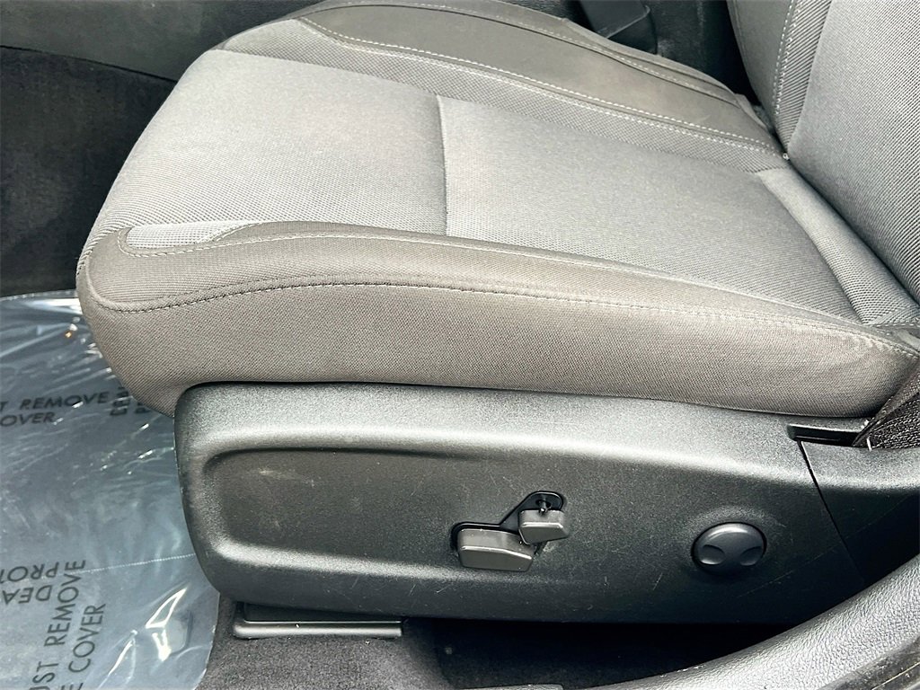 Used 2022 Dodge Charger SXT w/ Cold Weather Package image 18