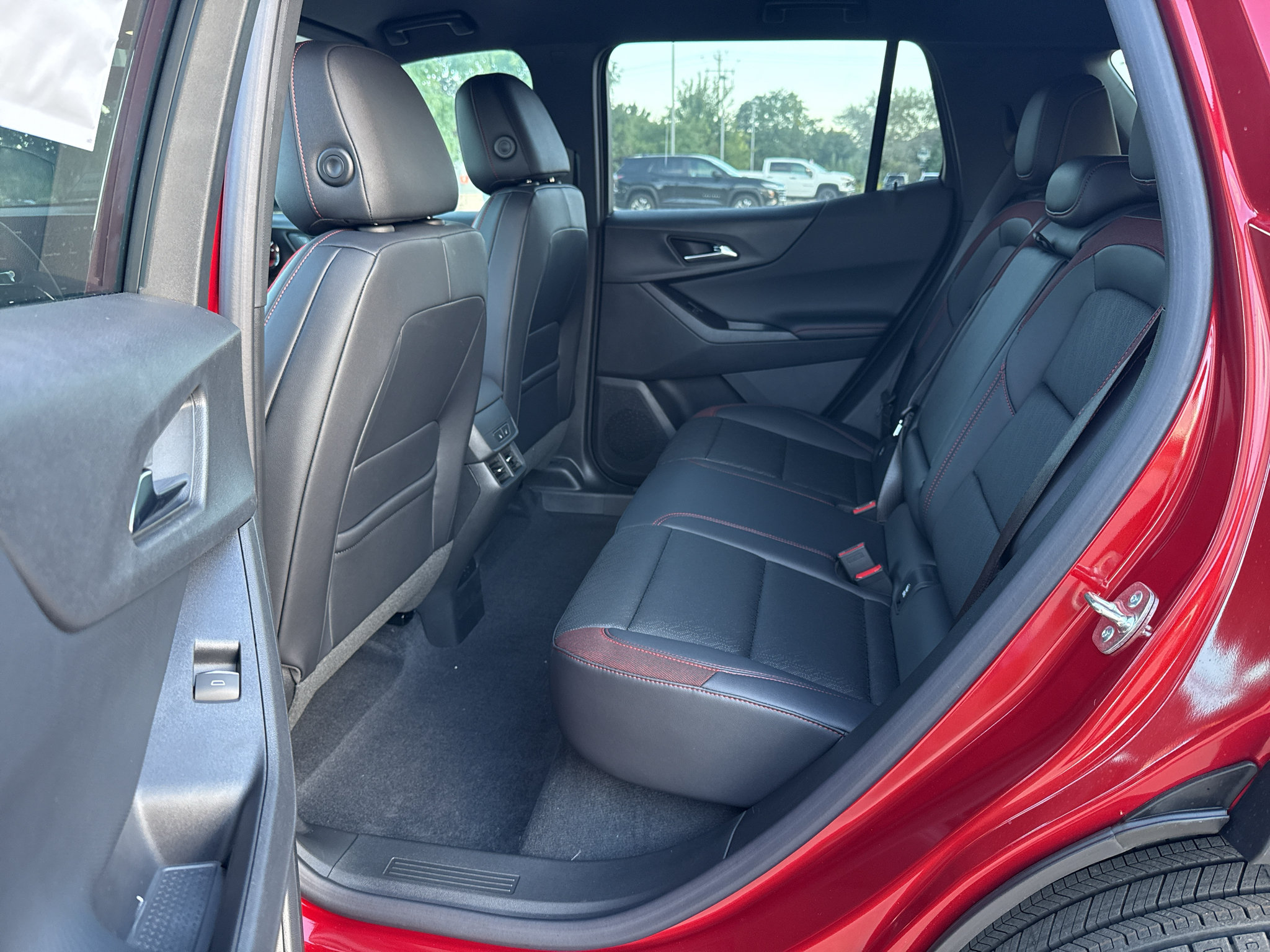 New 2027 Chevrolet Equinox RS AWD/4WD image 41