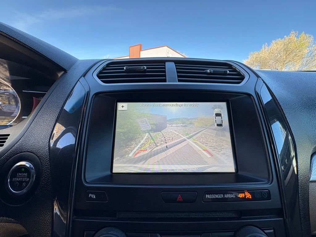 Used 2017 Ford Explorer XLT w/ Equipment Group 202A image 25