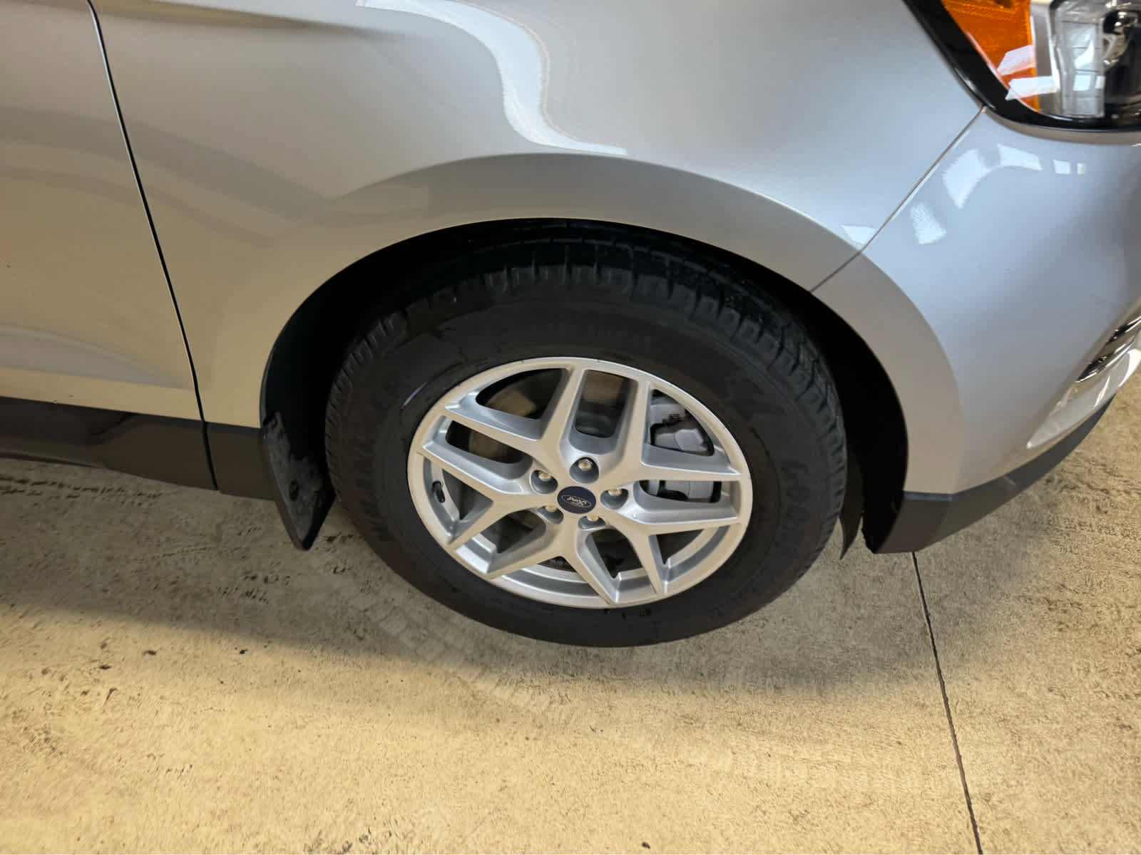 Used 2022 Ford Edge SEL w/ Convenience Package AWD/4WD image 7