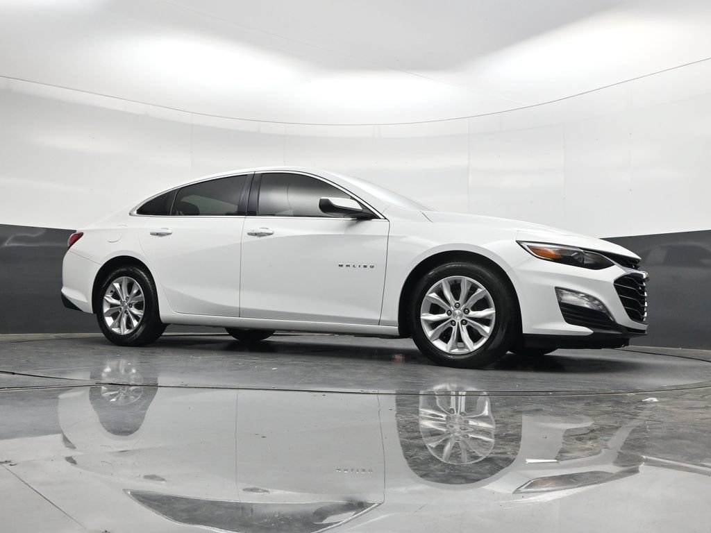 Used 2020 Chevrolet Malibu LT FWD image 29