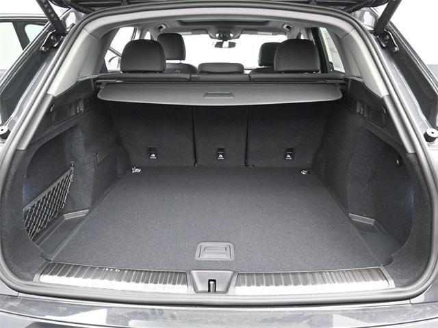 New 2025 Audi Q5 Premium image 12