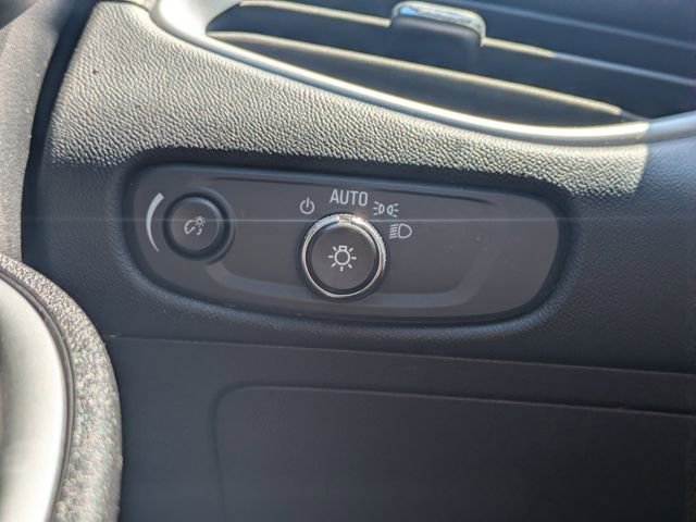 Used 2024 Chevrolet Malibu LT FWD image 22