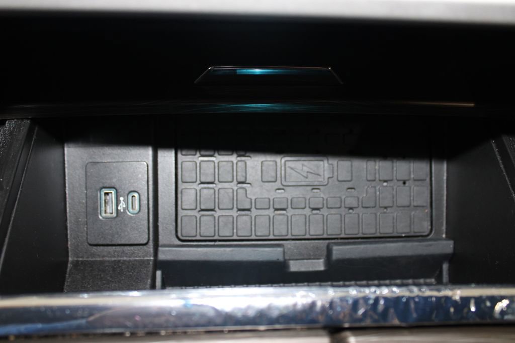 Used 2023 Ford Expedition Max Limited image 61