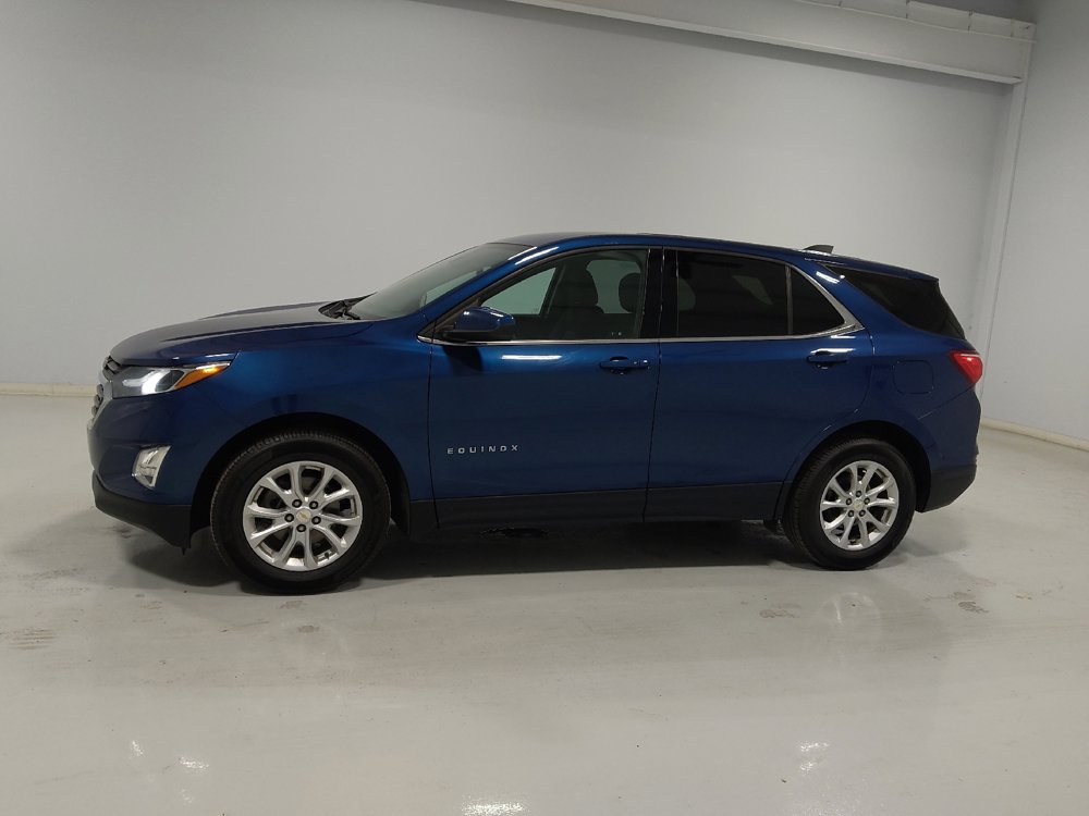 Used 2020 Chevrolet Equinox LT w/ Driver Convenience Package FWD image 2