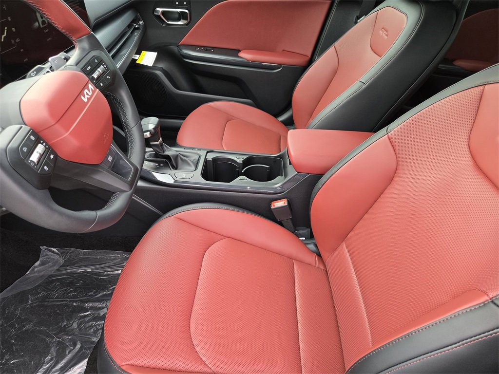 New 2025 Kia K4 GT-Line image 18