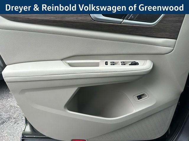 New 2026 Volkswagen Atlas SEL image 24