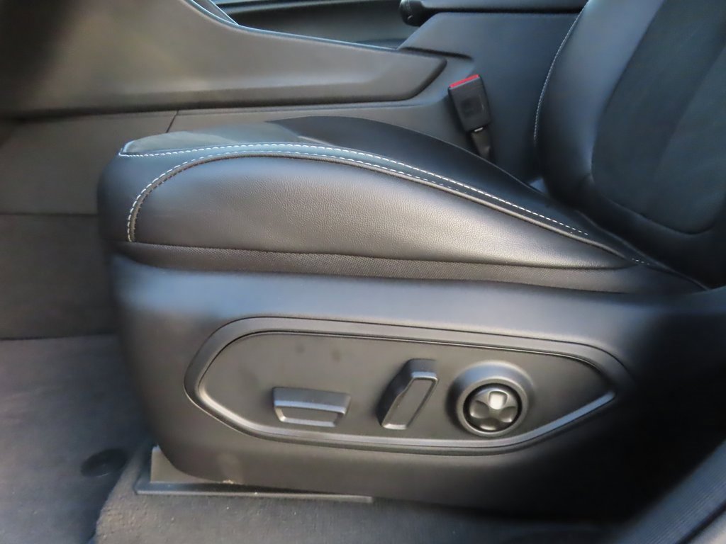 New 2025 Jeep Grand Cherokee Limited w/ Luxury Tech Group II image 9