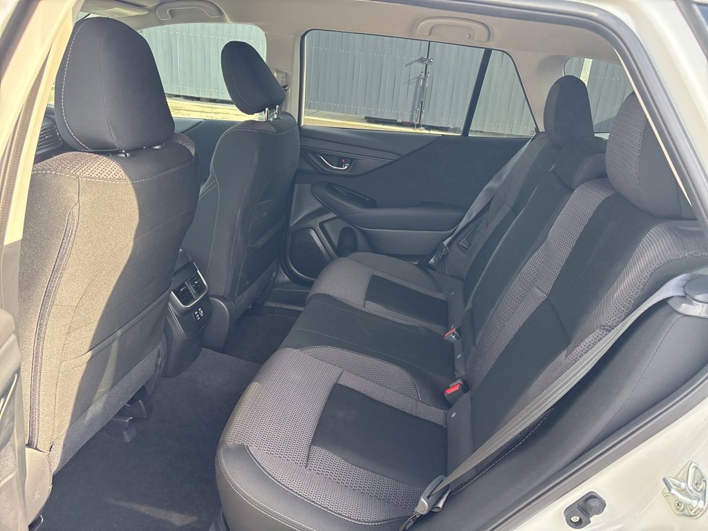 Certified 2025 Subaru Outback Premium w/ Popular Package #1A image 12