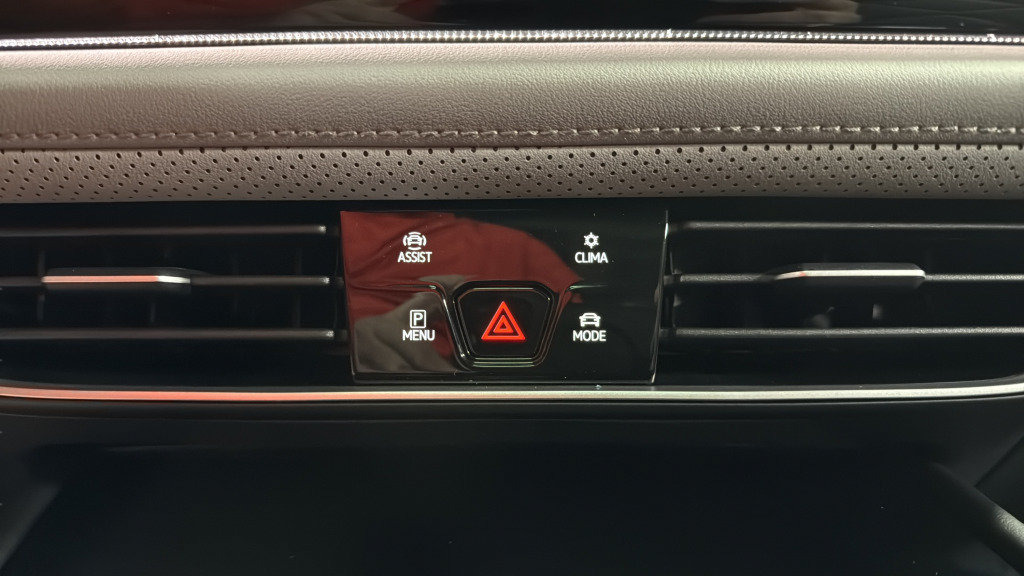 New 2026 Volkswagen Atlas Peak Edition AWD/4WD image 27