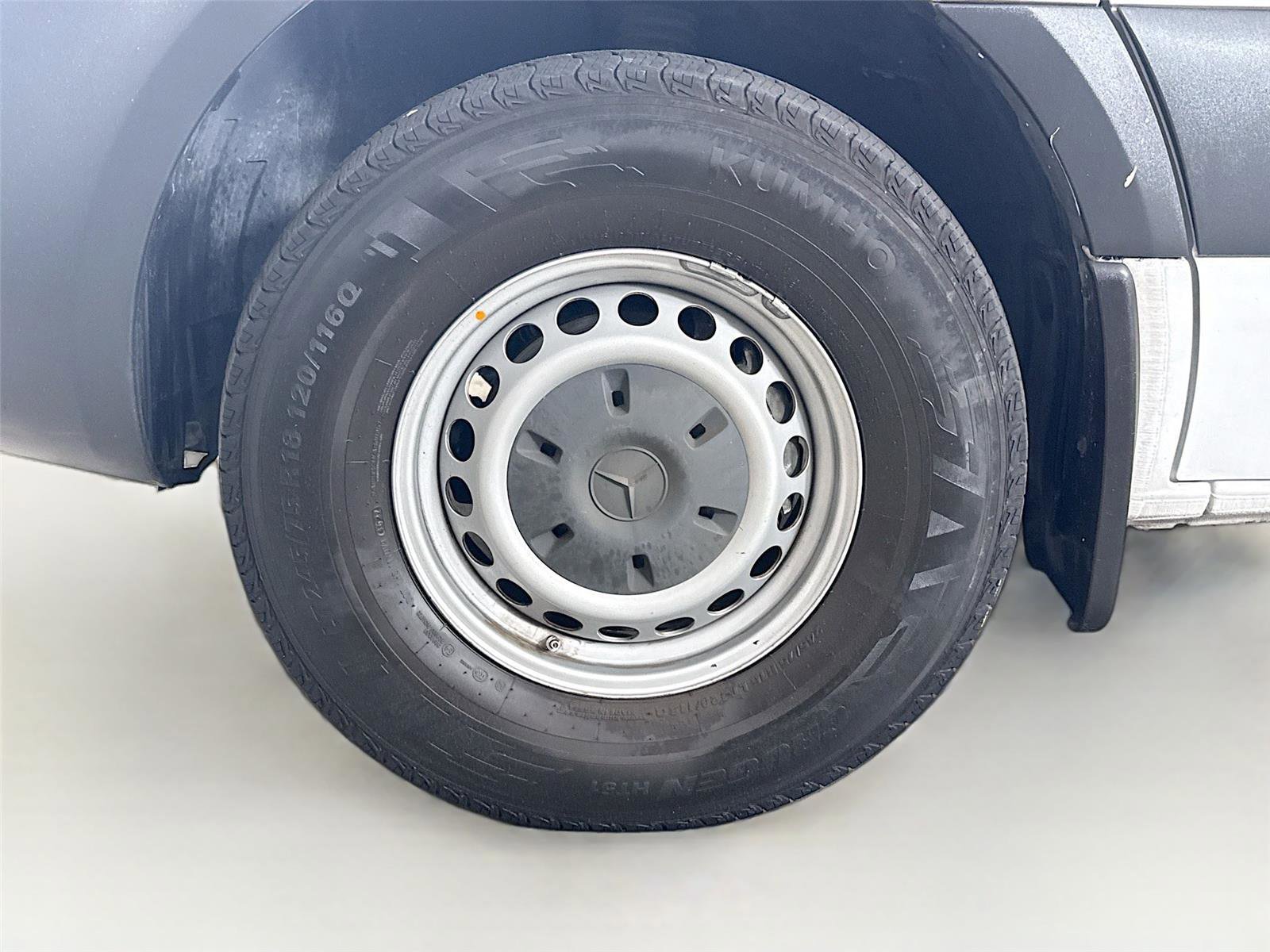 Used 2021 Mercedes-Benz Sprinter 2500 w/ Driver Convenience Package image 9