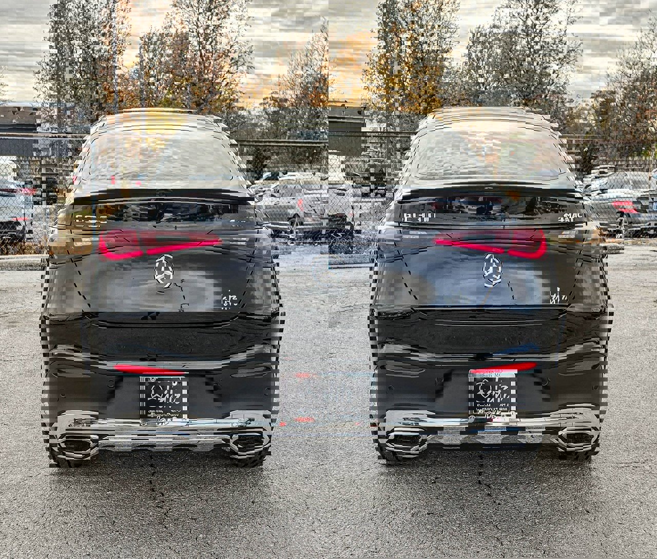 Used 2025 Mercedes-Benz GLC 300 4MATIC image 4