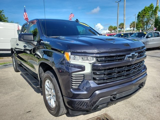 Used 2023 Chevrolet Silverado 1500 RST RWD image 9