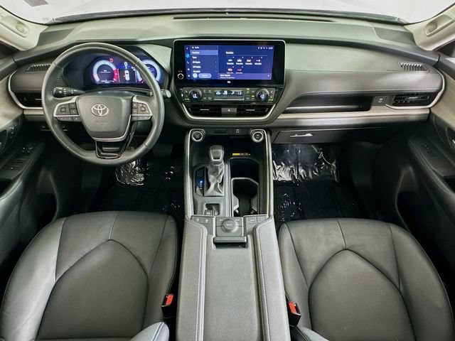 Used 2024 Toyota Grand Highlander FWD image 14