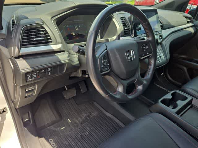 Used 2024 Honda Odyssey Sport image 10