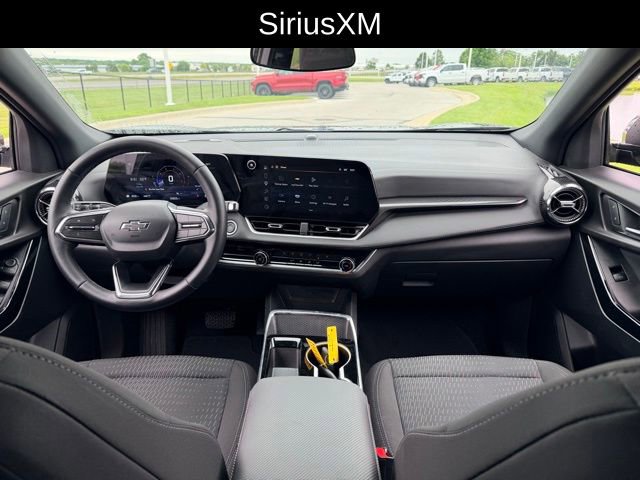 Certified 2025 Chevrolet Equinox LT w/ Midnight Edition AWD/4WD image 7
