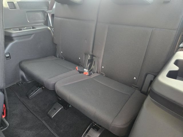 Certified 2026 Hyundai Santa Fe SE FWD image 30