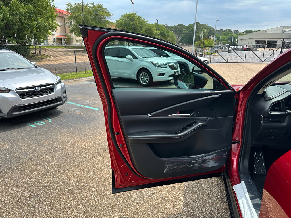 New 2026 MAZDA CX-30 AWD 2.5 S w/ Select Sport Pkg image 6
