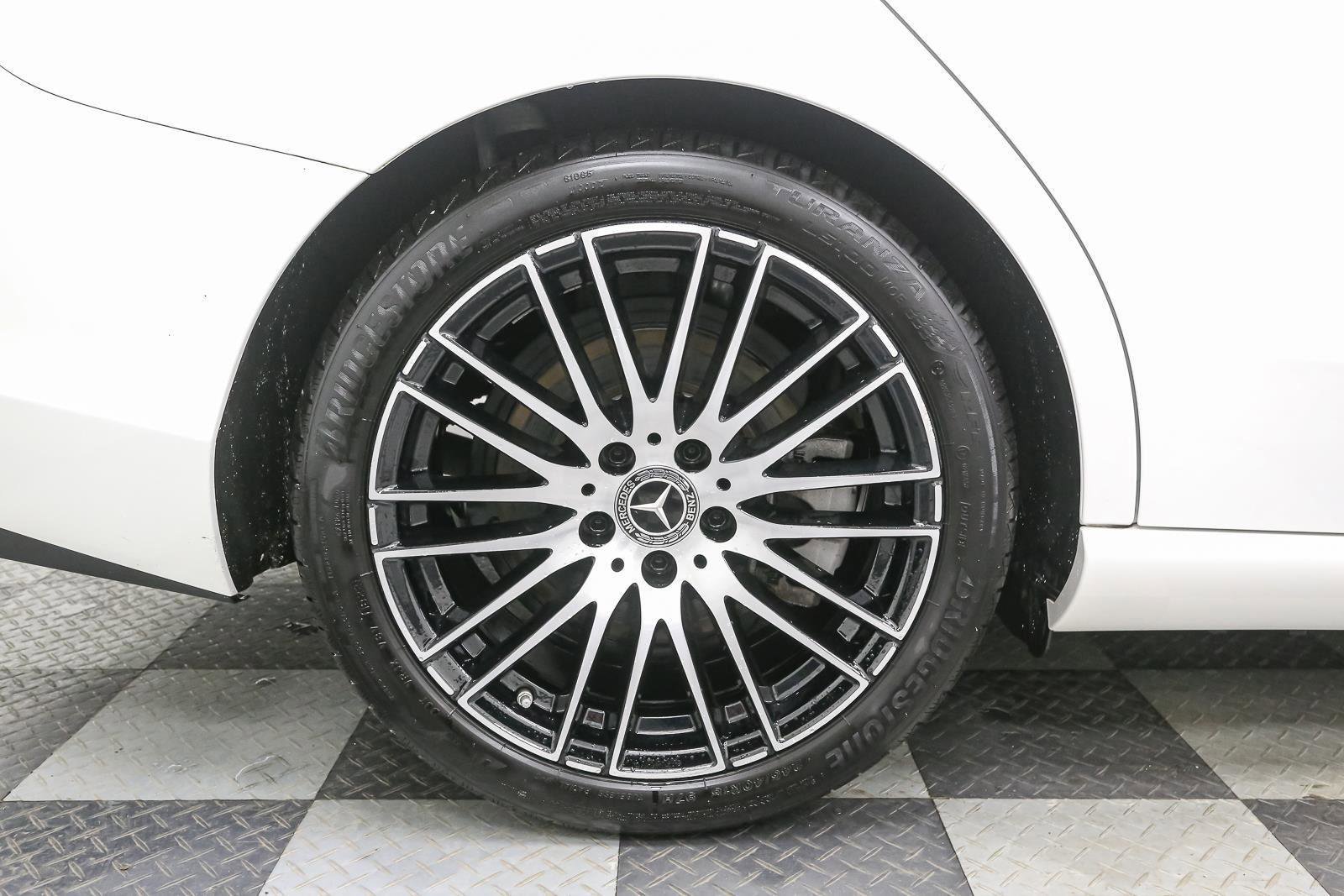 Used 2023 Mercedes-Benz C 300 4MATIC Sedan image 18