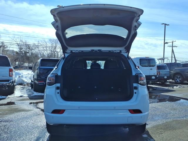 Used 2023 Jeep Compass High Altitude image 10