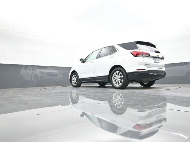 Used 2024 Chevrolet Equinox LT image 42