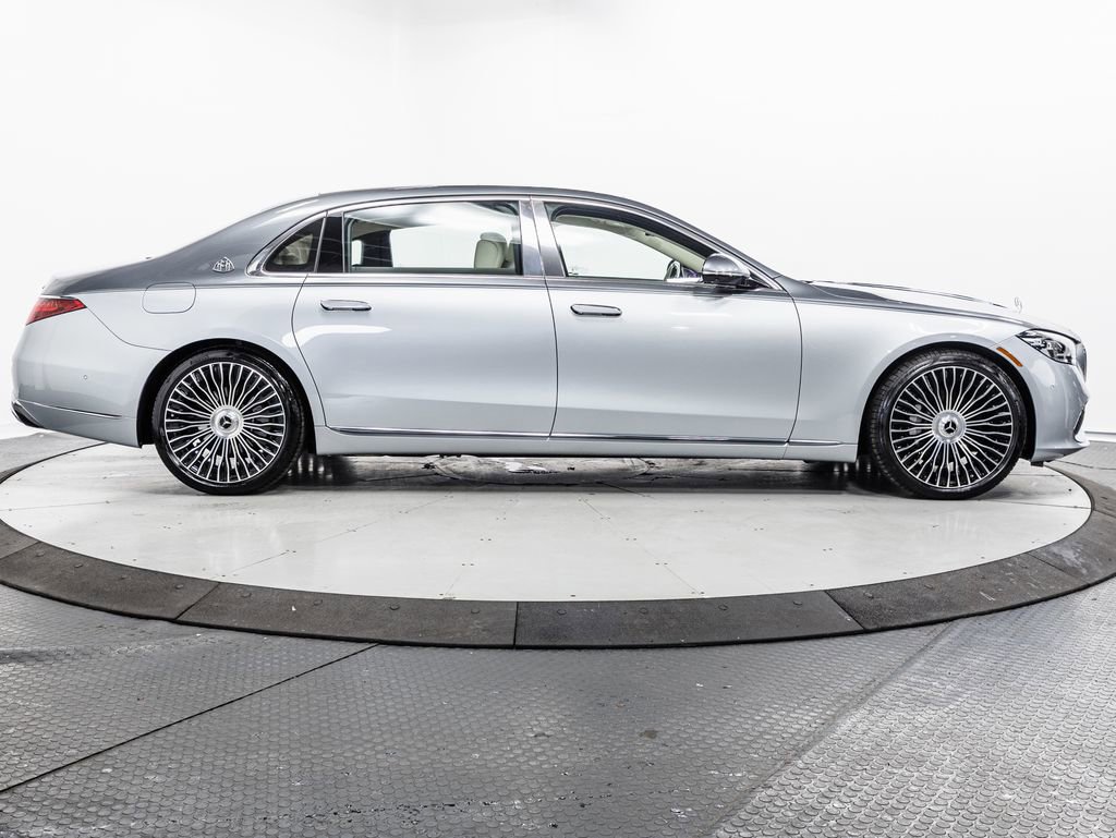 Certified 2024 Mercedes-Benz Maybach S 580 4MATIC image 38