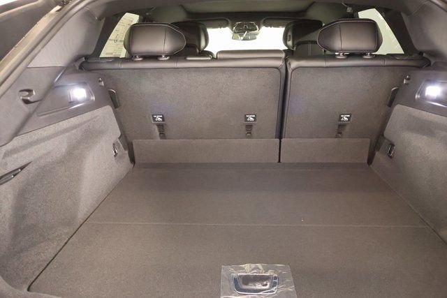 New 2026 Cadillac Lyriq Luxury image 23