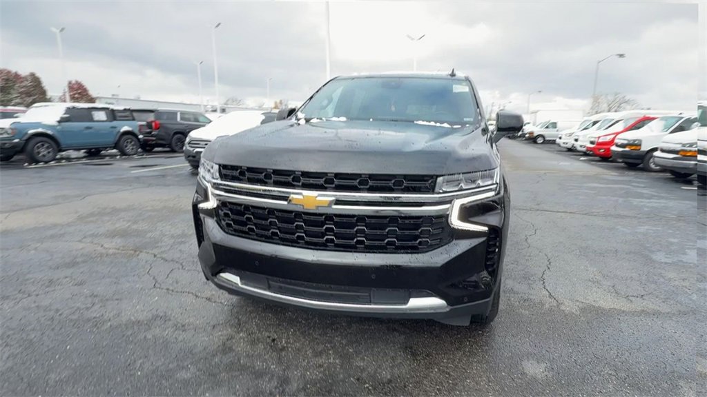 Used 2023 Chevrolet Suburban LS w/ Driver Alert Package image 3