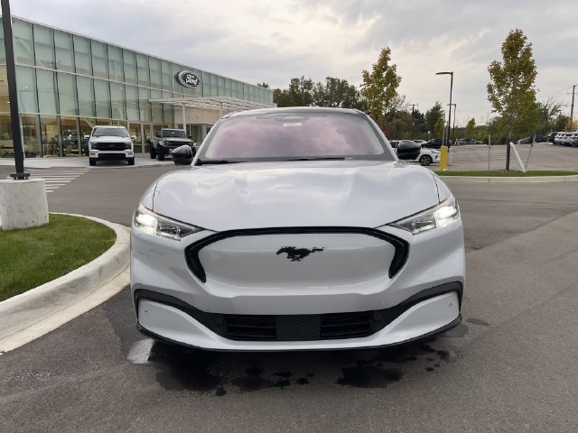 Used 2021 Ford Mustang Mach-E Premium AWD/4WD image 8