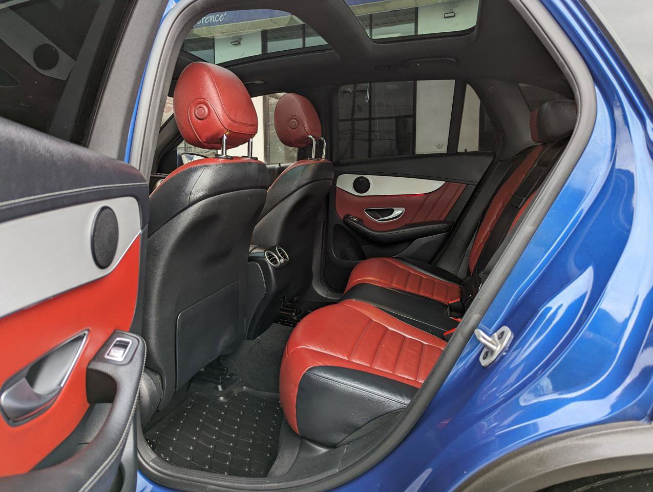 Used 2022 Mercedes-Benz GLC 43 AMG 4MATIC w/ Multimedia Package Lite image 41