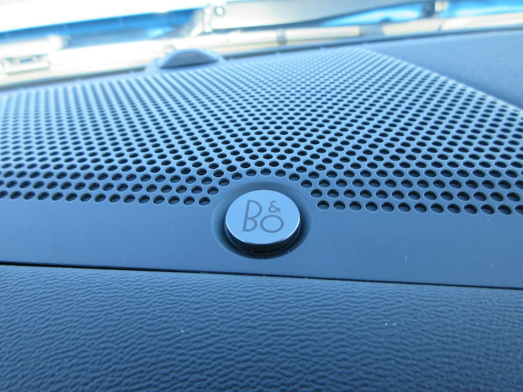 Used 2025 Ford Mustang GT Premium image 29