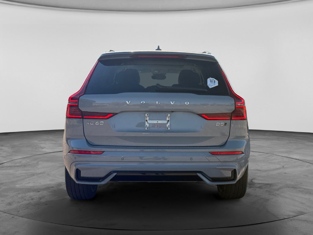 Used 2026 Volvo XC60 B5 Ultra AWD/4WD image 6